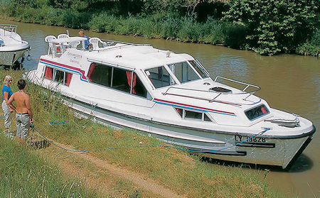 Hausboot Corvette