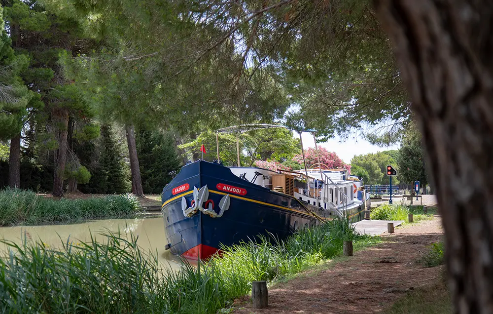 Hotelschiff 'Anjodi' auf dem Canal du Midi