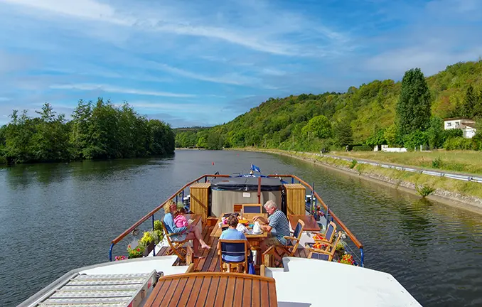 Flusskreuzfahrt mit dem Hotelschiff