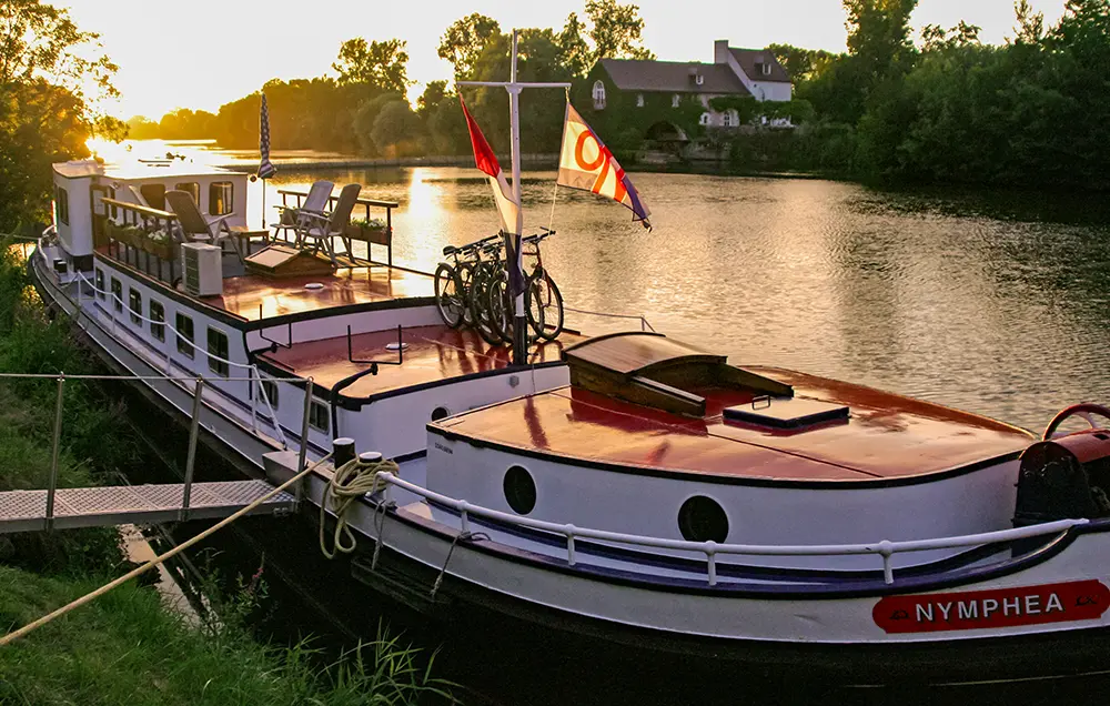 Hotelschiff Nymphea - Abendstimmung