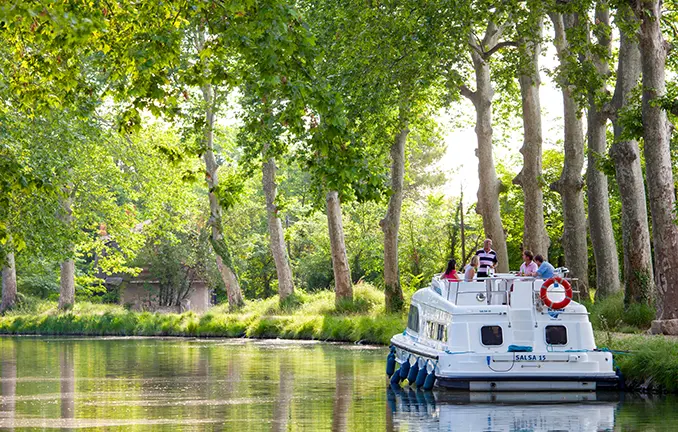 Canal du Midi mit Platanen - Bild vom 2012