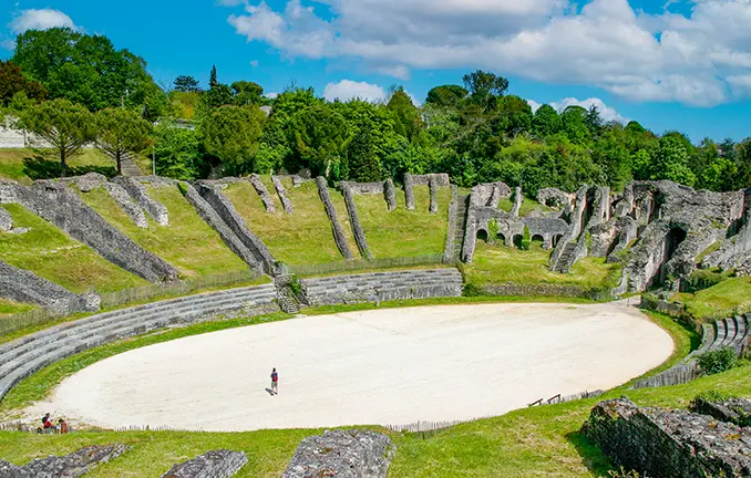 Amphitheater in Saintes an der Charente (Jan Mühlhausen- nautic-tours.de) Amphitheater in Saintes