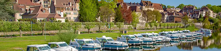 Hausboot im Franche-Comté - Bootsurlaub