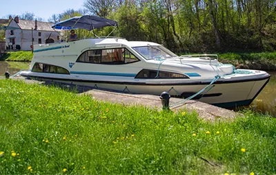Hausboot 'Royal Mystique' mit 2 Kabinen'
