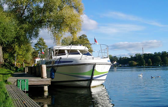 Hausboot Tarpon 42 TP in Brandenburg mieten