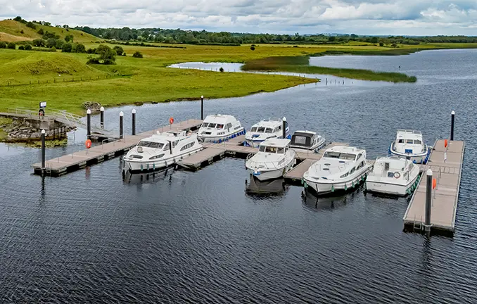 Mit dem Hausboot auf dem Shannon