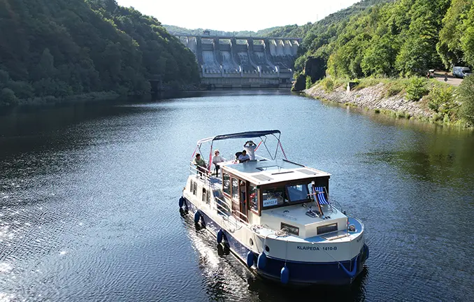 Staudamm bei Slapy Staudamm bei Slapy