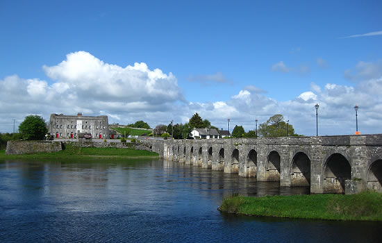 Brücke über den Shannon