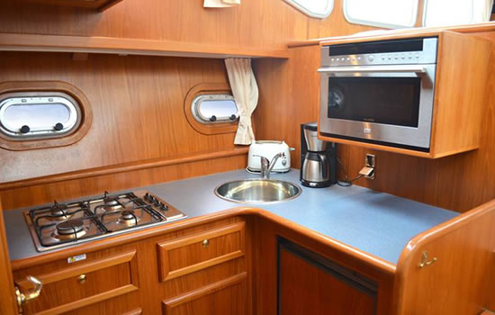 Motoryacht 'Advantage 42' - Küche
