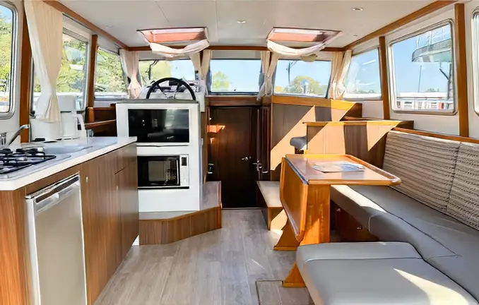 Motorboot 'Bravoure 40'