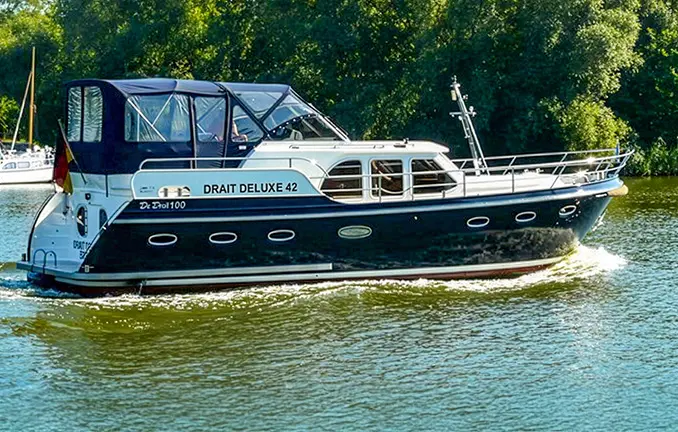 Motorboot 'Deluxe 42'