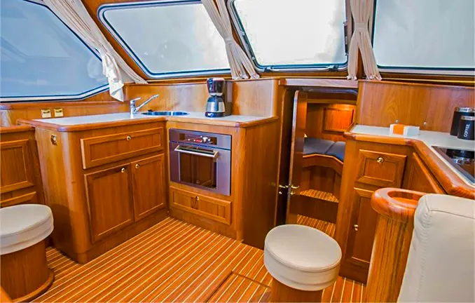 Motorboot 'Deluxe 42'