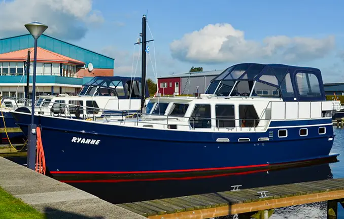 Das Charterboot 'Kotterjacht 1350 GL' in Woudsend