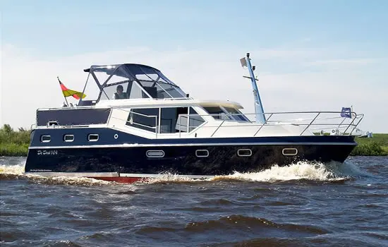 Motorboot Renal 36 in Holland oder Brandenburg chartern