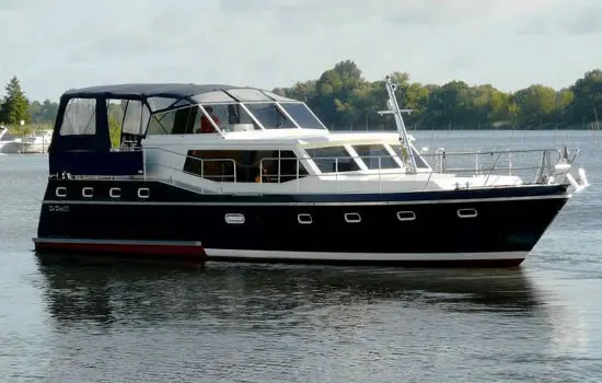Motorboot Renal 50 - Hausboot ab Brandenburg