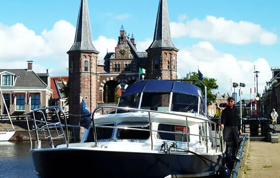 Bootstouren in Friesland - Motoryacht in Sneek