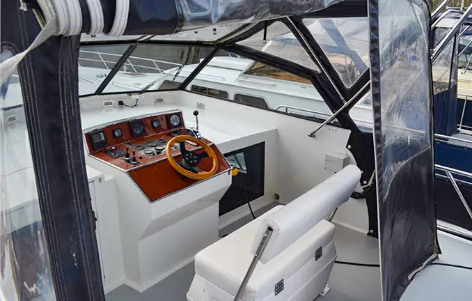 Motorboot Tyvano 1340 - Außensteuerstand