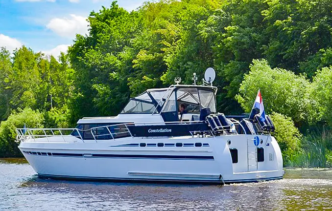 Motorboot Tyvano 1450 - Heckansicht Motorboot Tyvano 1450 - Außenansicht