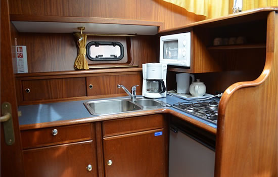 Motorboot Vacance 1200  - Küche 