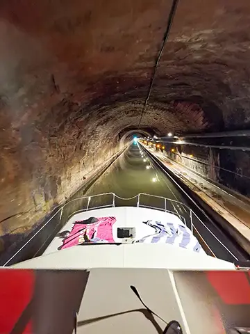 Im Tunnel bei Arzviller