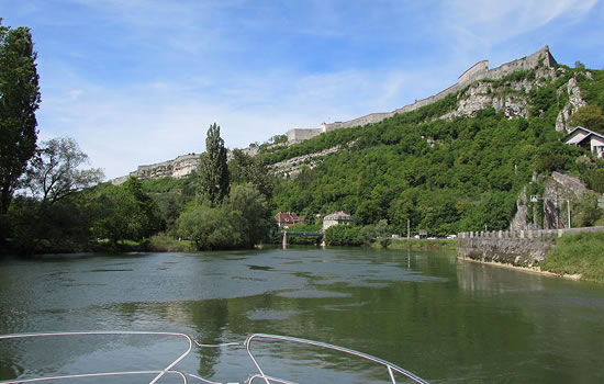 Bootsfahrt auf dem Doubs