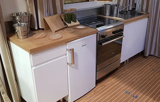 Hausboot La Péniche - Küche