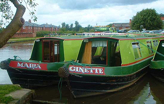 Narrow boat Ginette