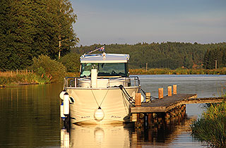 Göta-Kanal - Hausboot Delphia 800