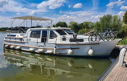 Hausboot 'America 43' 