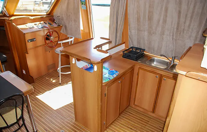 Hausboot 'America 43' 