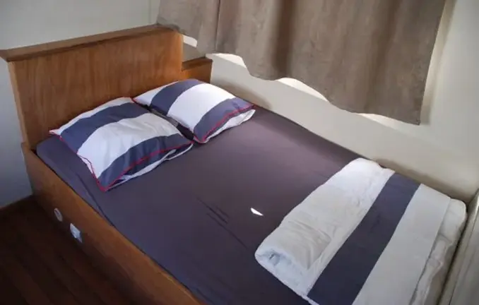 Hausboot Espade 1150 Fly' - Kabine mittschiffs Hausboot Espade 1150 Fly' - Kabine mittschiffs