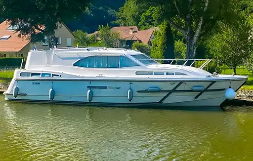 Hausboot 'Haines Rive 38' 