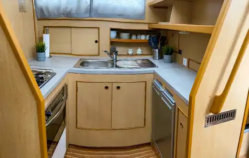 Hausboot 'Haines Rive 38' - Kabine vorne