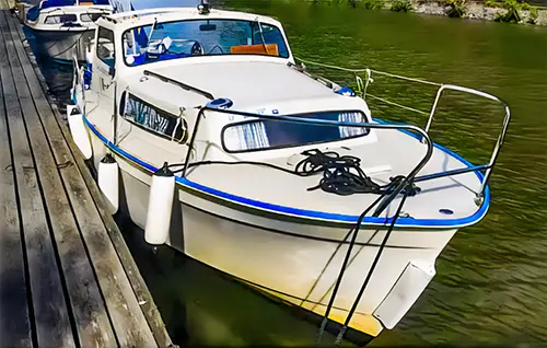 Albin 25 - ein Hausboot für 2 - 5 Personen - auch führerscheinfrei Hausboot 'Albin 25'