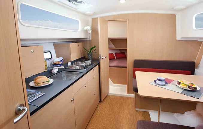 Hausboot 'Delphia Escape 800'