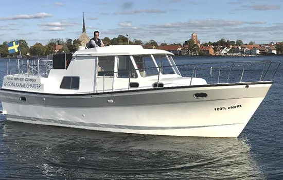 Elektroboot 'Naviga Nordica 40' - Hausboot auf dem Göta Kanal mieten