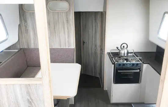 Naviga Nordica 40 - Hausboot - Blick in den Salon