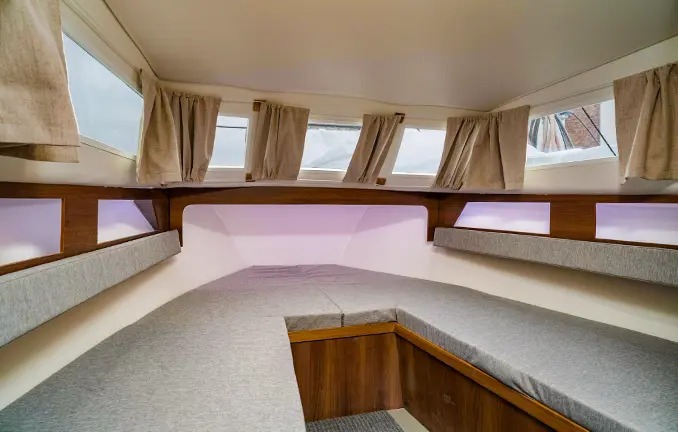 Safir Electric 26 - ein Hausboot für 6 Personen - auch führerscheinfrei Hausboot 'Safir Electric 26'