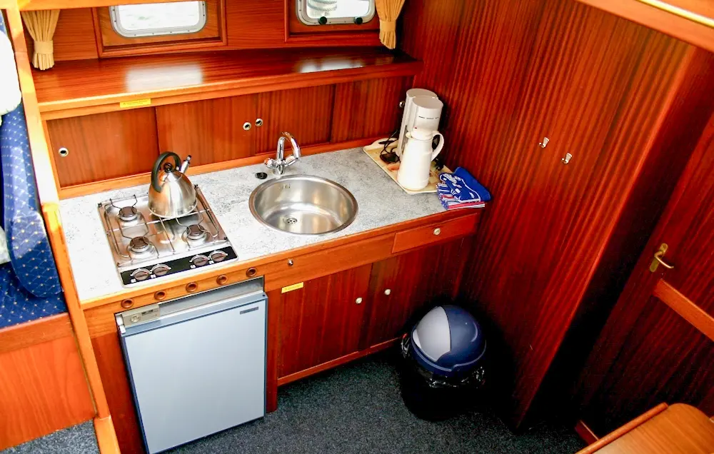 Motoryacht 'Hercules' - Küche