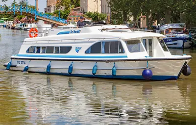 Hausboot Calypso mit 3 Kabinen