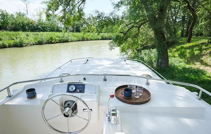 Außensteuerstand Hausboot 'Cirrus' Außensteuerstand