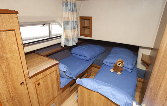 Hausboot Classique - Sitzecke unter Deck