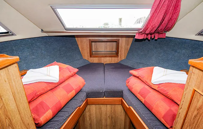 Schlafkabine auf dem Hausboot 'Crusader' Hausboot 'Crusader'