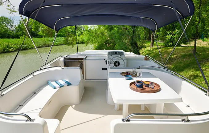 Hausboot 'Grand Classique' - Flotte Le Boat