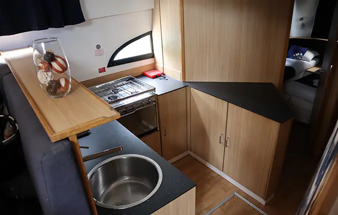 Küche Hausboot 'Mystique' Küche