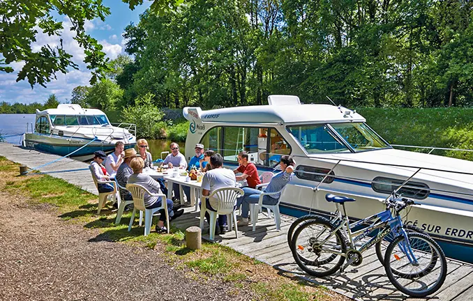vor der Schleuse auf dem Erdre bei Quiheix