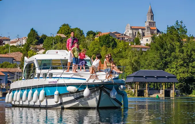 Nicols Hausboot auf der Charente