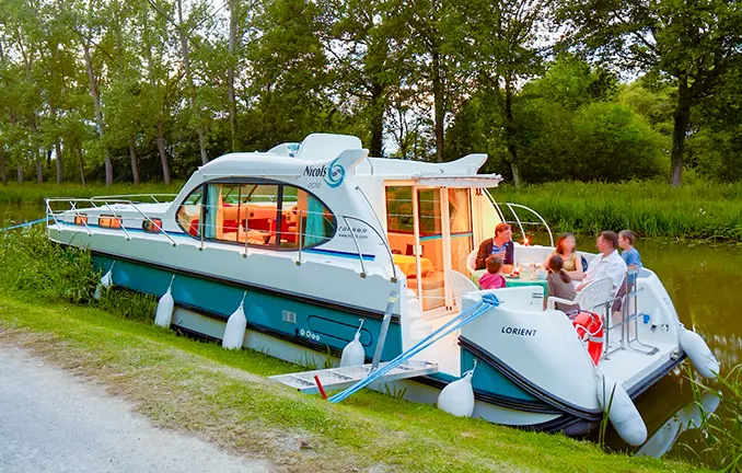 Hausboot Serie 'Nicols Estivale' - Terrasse Hausboot Serie 'Nicols Estivale' - Terrasse