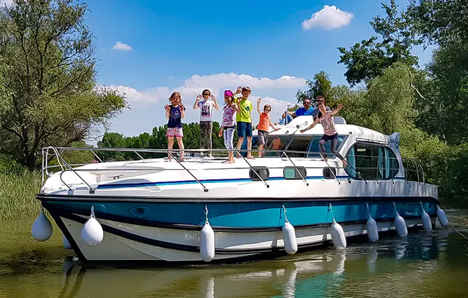Hausboot in Ungarn - Bootstour auf der Tisza 'Theiß'