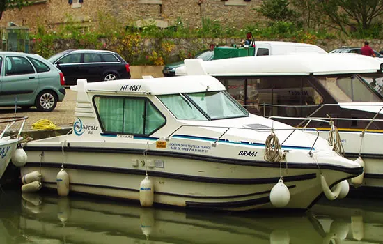 Hausboot Nicols 800 Hausboot Nicols 800